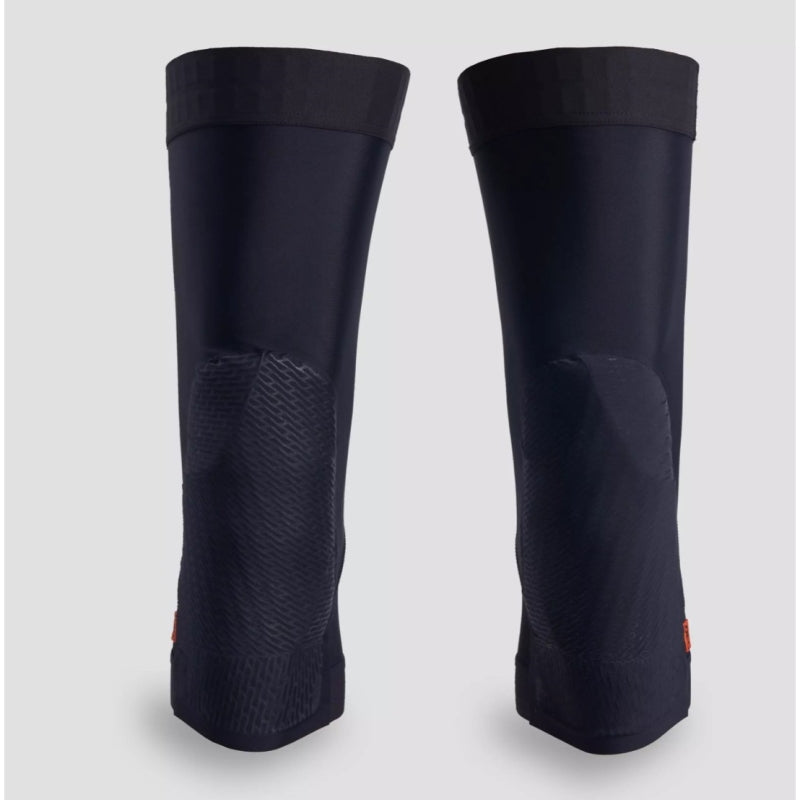 Specialized Traction D30 Knee Guards
