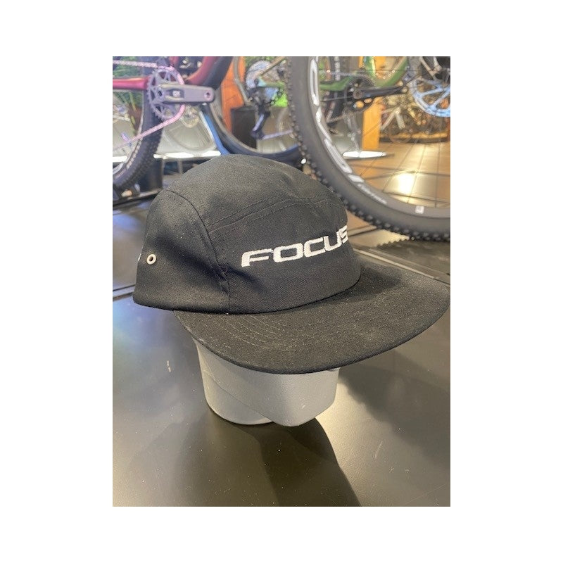 Focus Cap Black/white