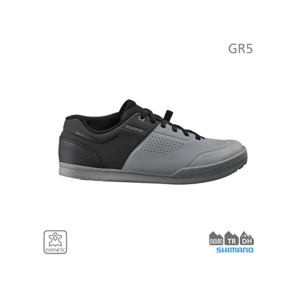 Buy SH-GR501 FLAT PEDAL SHOES  and get a Zee Pedals for Free