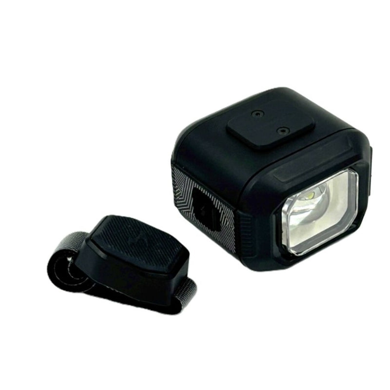 Moon Titan Max Front Light 1700 Lumens With Remote